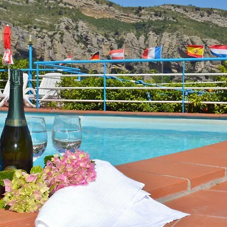 Apartment Villaggio Del Sole *