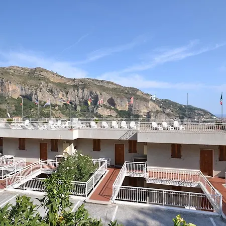 Villaggio Del Sole *