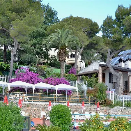 Villaggio Del Sole Вентимилья