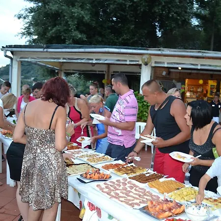 Villaggio Del Sole *