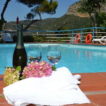 Villaggio Del Sole Вентимилья